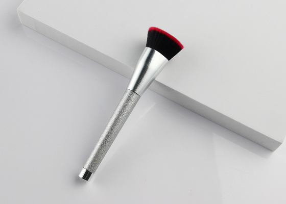 La base de maquillage de beauté de Vonira balayent en forme de coeur
