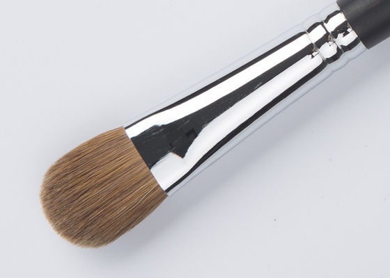 Petit pinceau correcteur pointu avec fibres synthétiques orange sans cruauté pour une application précise