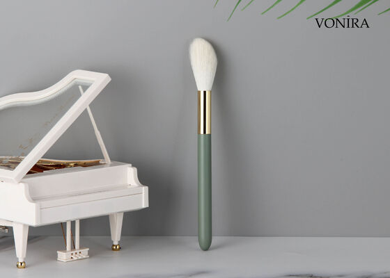 Brosse à blush naturelle en poil de chèvre blanc Vonira, vente en gros personnalisée, avec service d'étiquetage privé