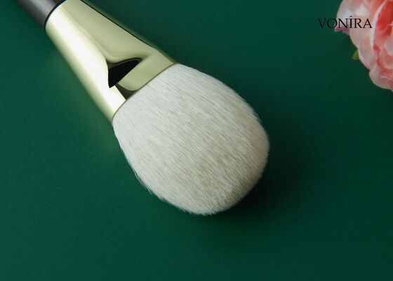 Vonira personnalisé en gros Poil de chèvre blanc naturel Plate poignée marron foncé Plate brosse de maquillage de mélange des yeux