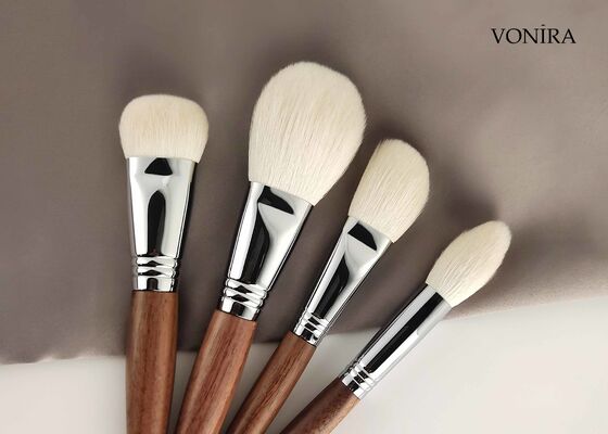 Pinceau de maquillage Vonira personnalisé en gros, poil de chèvre blanc naturel, manche en ébène marron, pour le contouring et le blush