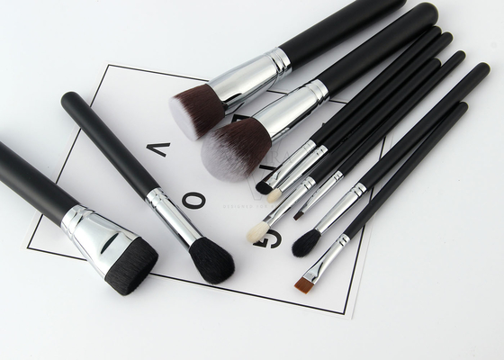 Synthétiques naturels de base maquillage de cheveux de 10 morceaux brosse de lecture la collection avec la poignée en bois