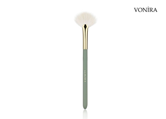 Vonira personnalisé en gros de poils de chèvre blancs naturels Ventilateur Highlighter Brush avec service de marque privée